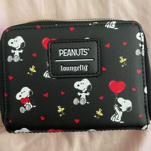 Peanuts Loungefly Black Wallet with Snoopy and Red Hearts
